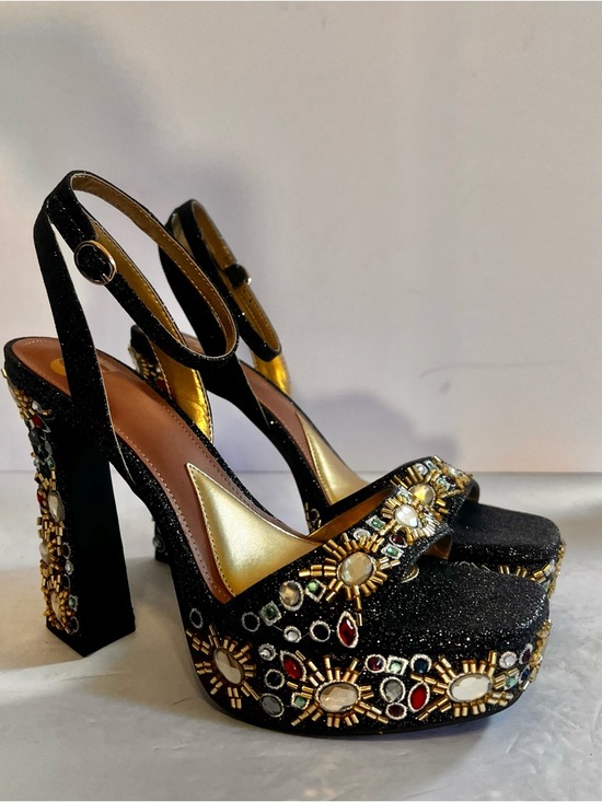 NWOB $149 GB Enchant-Ment Beaded Jewel Platform Dress Sandals – Size 8 - Picture 7 of 7